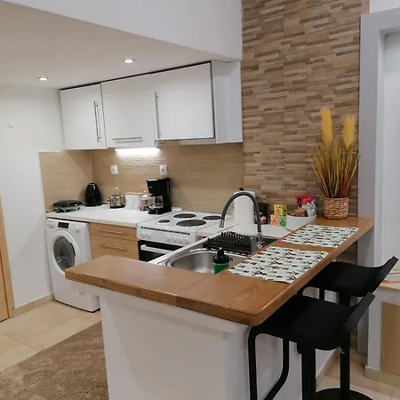 Apartment Jolie Maison Volos