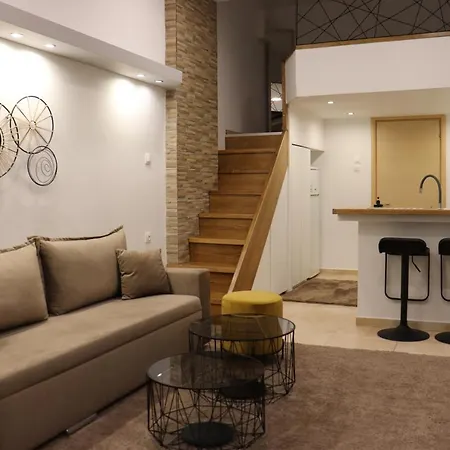 Jolie Maison Βόλος